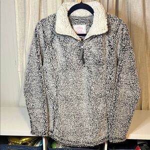 Sherpa Women's Gray Fleece Pullover